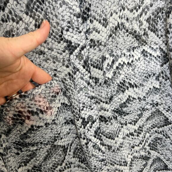 Banana Republic Black White Snake Print Blouse Small - Picture 4 of 10